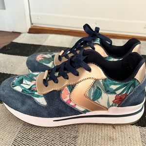 Aluna Shoes, tropical prints